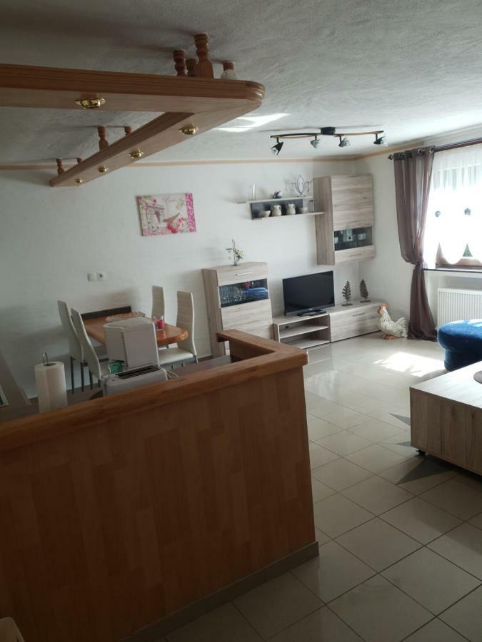 Eifelflair Apartment Retterath Екстериор снимка